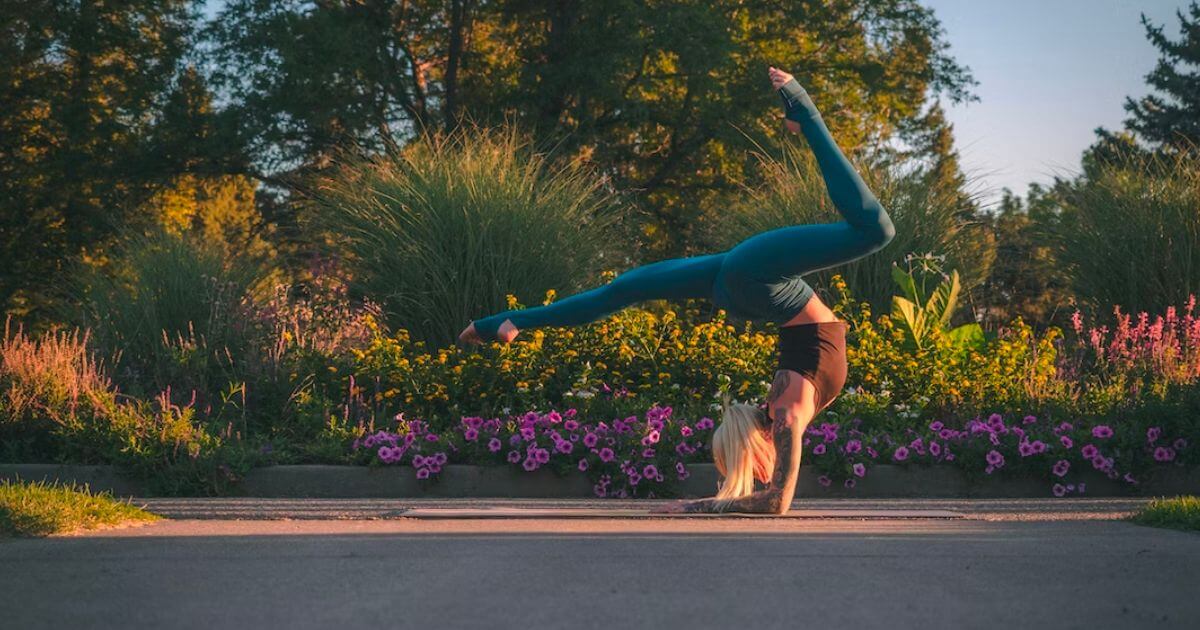 Yoga-Outside