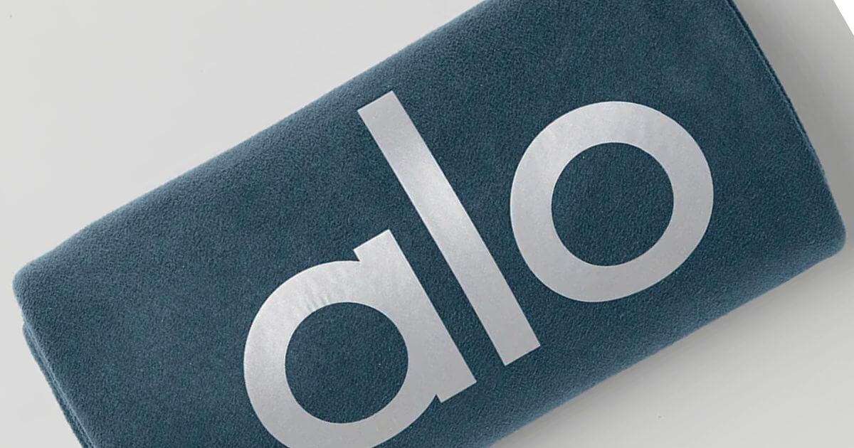 Alo Yoga Grounded No-Slip Mat Towel at  - Free